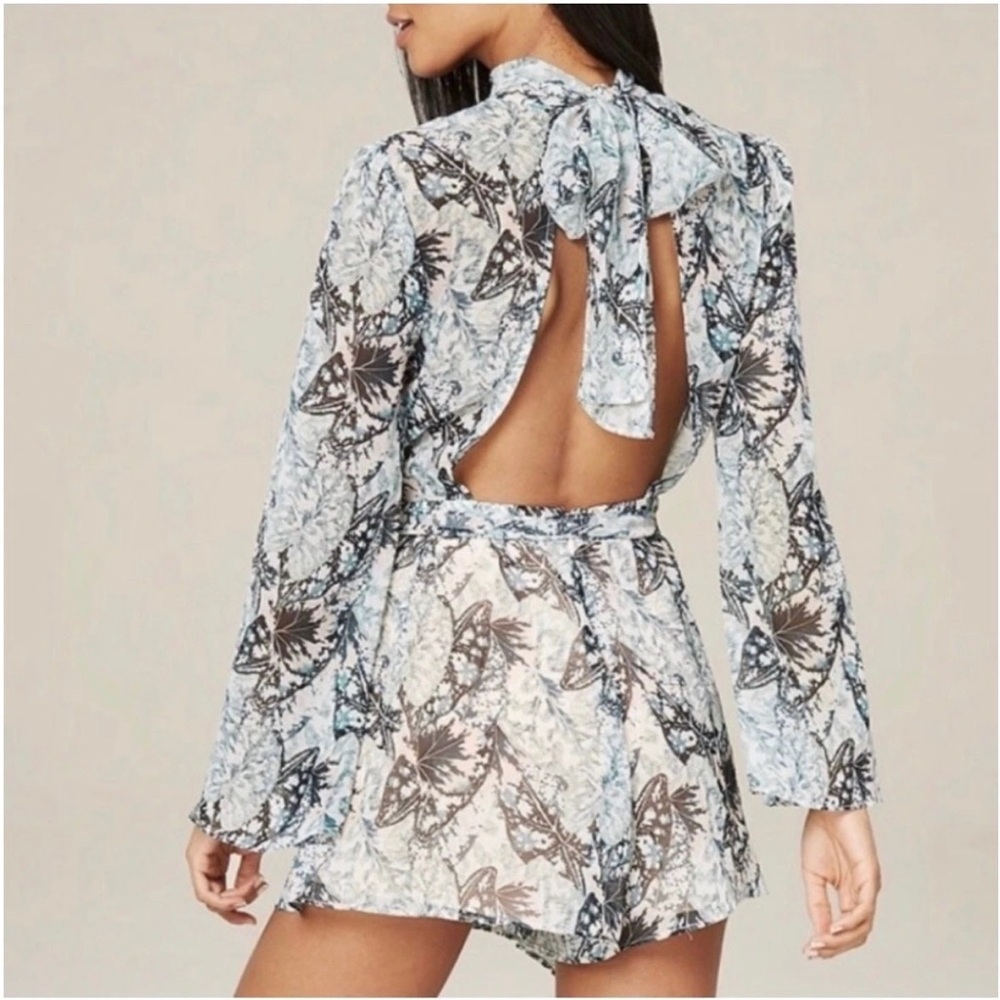 NWT Bebe Open Back romper belt tie waist-SIZE4